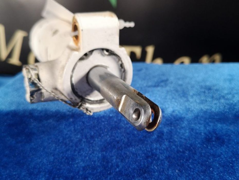 SHIMMY DAMPNER ASSY / NOSE GEAR 7996 Aviators Market