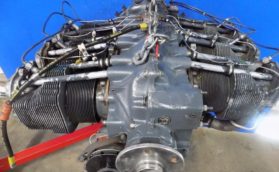 IO540C4B5 ID120814 6469 Aviators Market