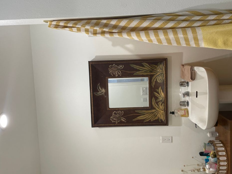 HOME ON THE YUCCA VALLEY AIRPORT 8553 Aviators Market