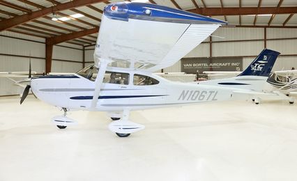 Featured 2003 CESSNA T182T SKYLANE   Photo