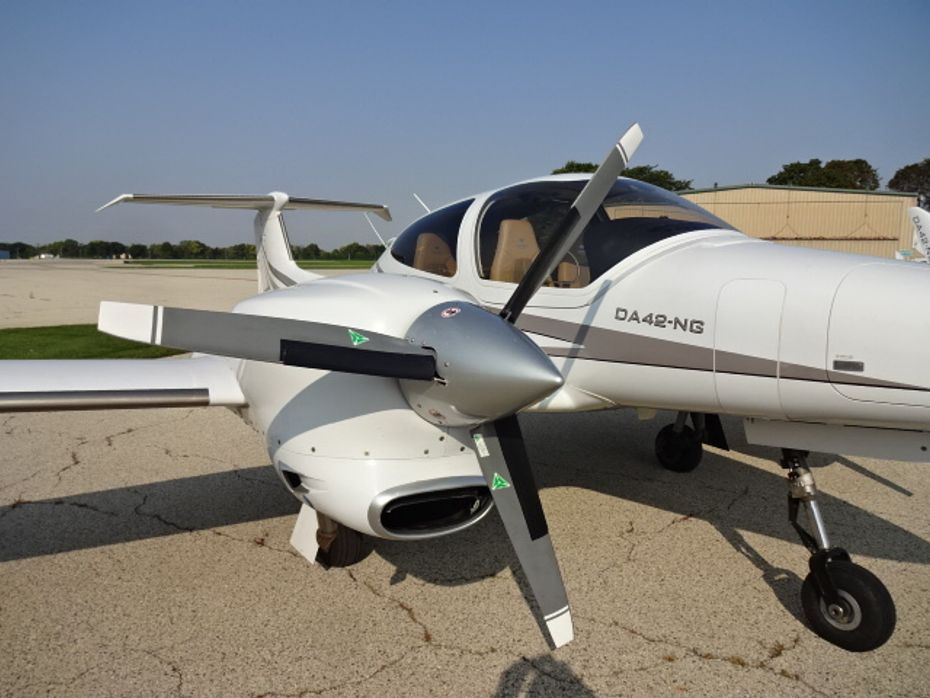 2007 DIAMOND DA42 NG for sale in Rockford, Illinois United States