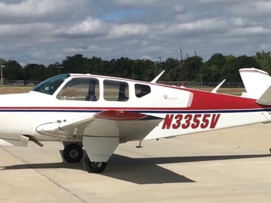 1974 BEECHCRAFT V35B BONANZA Para La Venta en Markham, Ontario