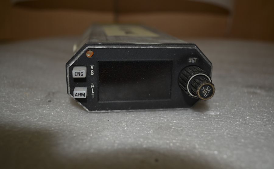 Variomètre Davron 300+ (analogique + Altitude Numérique) – UK, Occasion Fonctionnel