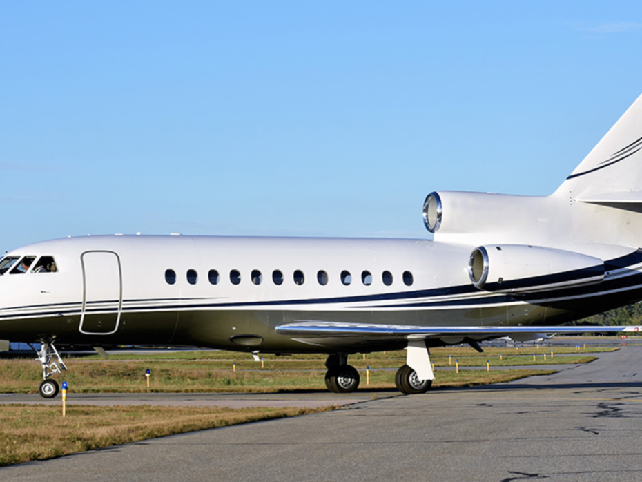 2000 DASSAULT FALCON 900EX for sale in Adams County, Colorado United